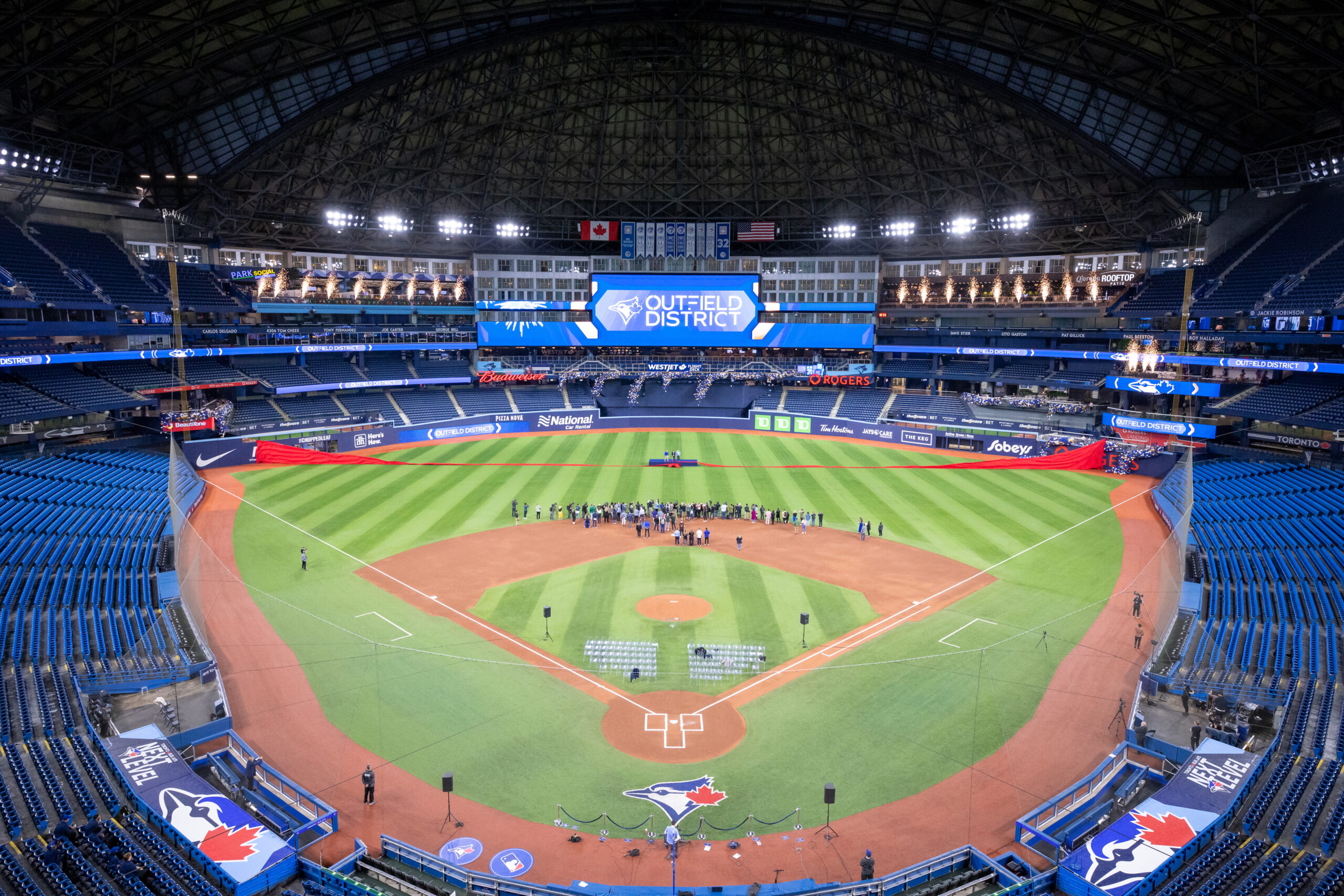 Rogers plans to replace Rogers Centre with new ballpark and