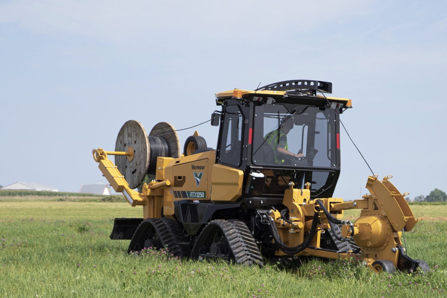 Vermeer RTX1250 ride-on tractor - On-Site MagazineOn-Site Magazine